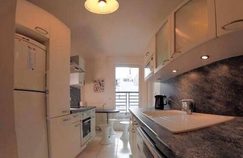 Ternes Apartment | Passage des Acacias | Cozy 1 Bedroom in Paris
