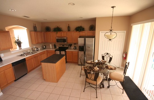 Loughman House | Perfect spacious home with pool, ideal for families visiting Disney or golfers