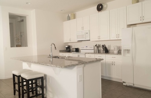 Davenport House | Pool Villa in Gated Providence Golf Resort - Golf/disney/relax
