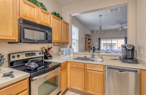 Kissimmee House | Popular 4 Bed Resort home, w/resort pool, & water slides. Disney 4 miles