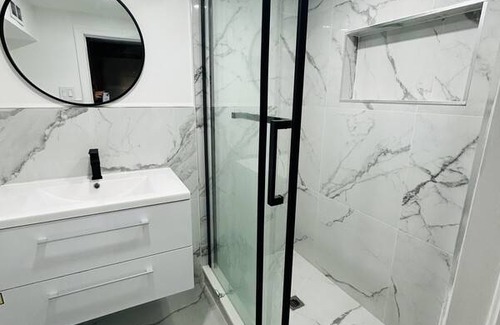 Downsview Resort | Private room ∙ 1 guest