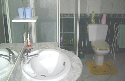 Livry-Gargan Resort | Private room ∙ 1 guest