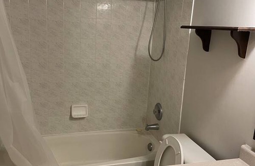 Guelph Resort | Private room ∙ 2 guests