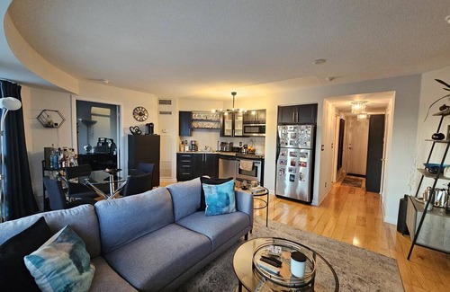 Bathurst Quay Resort | Private room ∙ 1 guest