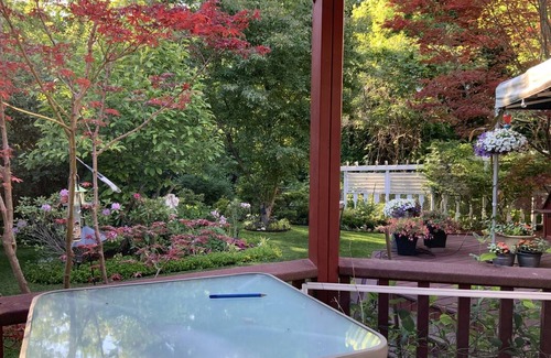 Highland Creek Resort | Private room ∙ 1 guest