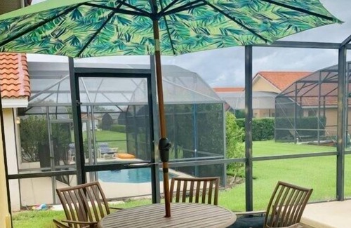 Solana House | Ref 23. Superb 4 bedroom, 3 bathroom villa with pool.