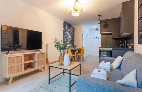 Montreuil Apartment | Refreshing apartment - 1BR/4P - Montreuil