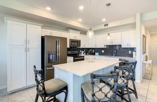 Kissimmee Condo | Relaxing DisneyRoom/Clubhouses/Waterpark