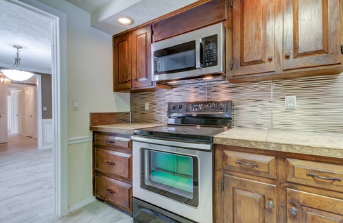 Carrollwood House | Relocating? (5/3) w/pool