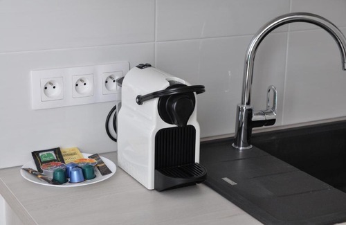 Centre Apartment | RESIDENCE ROCHEGUDE-Studio n°2-PROCHE LA DEFENSE/PARIS