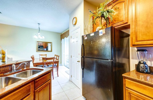Trafalgar Village House | Resort Getaway w/Florida Room: 14 Mi to Disney!