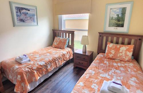 Bay Lake House | Rocco's Retreat