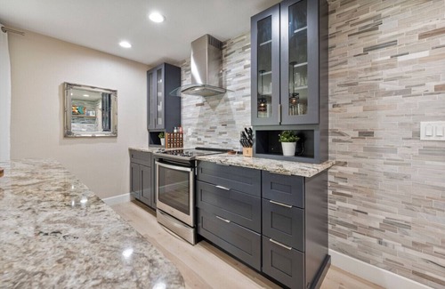 Cocoa Isles Apartment | Sea la Vie - Beach Town Charm