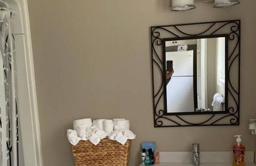 Huron-Kinloss Cottage | Silver Lining Lakeside Retreat