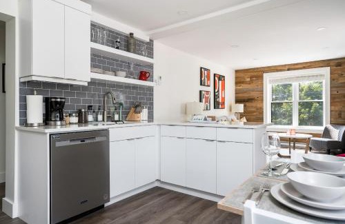 Meaford Apartment | "Ski" at Hills Meaford, Second Floor Suite w Bunk Beds