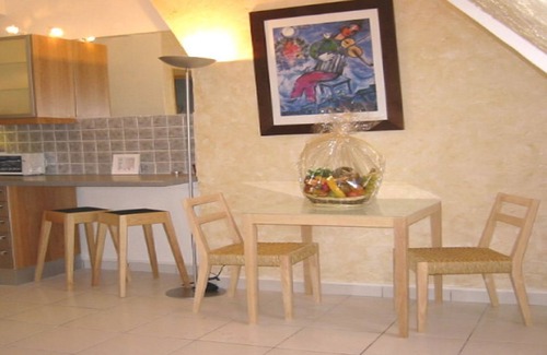 Faubourg Saint-Germain Apartment | SMASHING PARIS SKYLINE/INVALIDES VIEWS-RUE CLER