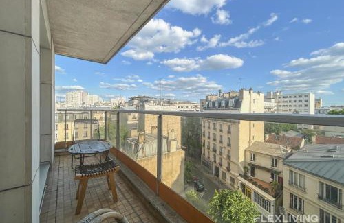 Combat Apartment | Spacious 2-Bedroom Apartment with Balcony Steps from Buttes-Chaumont Park
