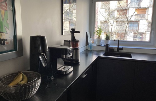 Quartier Sainte-Marguerite Apartment | Spacious, bright, arty apartment with dining terrace, 3CH, 2SDB