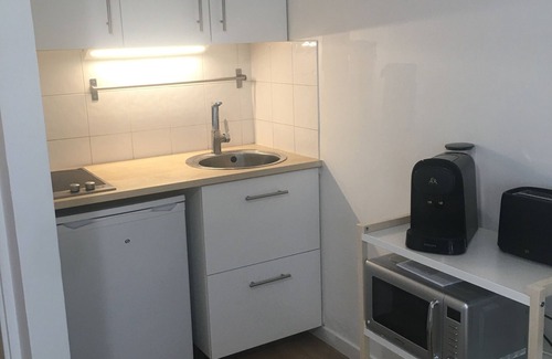 Issy-les-Moulineaux Apartment | Studio 10 minutes from Porte de Versailles location 2 mois bail mobilité