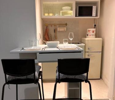 Issy-les-Moulineaux Apartment | Studio charmant proche Paris