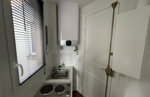 Quartier de la Plaine-de-Monceaux Apartment | Studio Cosy 17e Arc de Triomphe et Champs Élysées