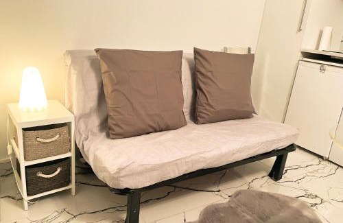 Chaussee-d'Antin Apartment | Studio Moderne Haussemann