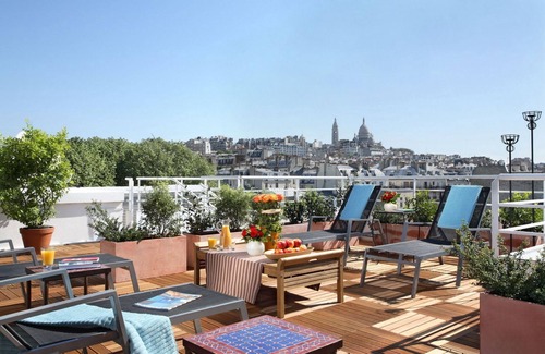 Quartier Saint-Georges Apartment | Studio With Balcony In The Heart Of Montmartre