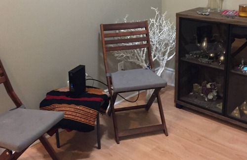Downtown Mississauga Condo | Stunning One Bedroom Suite with free parking & WIFI in City Center Mississauga