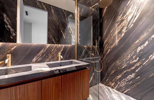 Saint-Gervais Apartment | Stylish Rue des Rosiers Gem Brand New 2-Bedr
