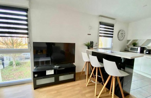 Montevrain Apartment | Suite Mickey M'house Confort - 5P - Montévrain