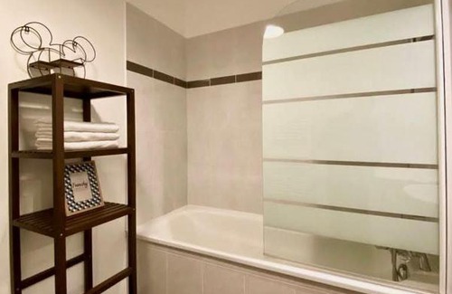 Montevrain Apartment | Suite Mickey M'house Confort - 5P - Montévrain