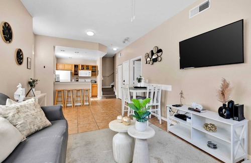 Venetian Bay Villages House | Sunny Kissimmee Scape.