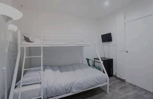 Saint-Ouen Apartment | Superbe appartement cosy