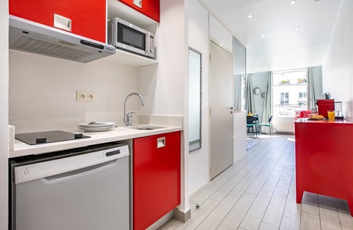 Strasbourg -Saint-Denis Apartment | Sweett | Saint Denis IV