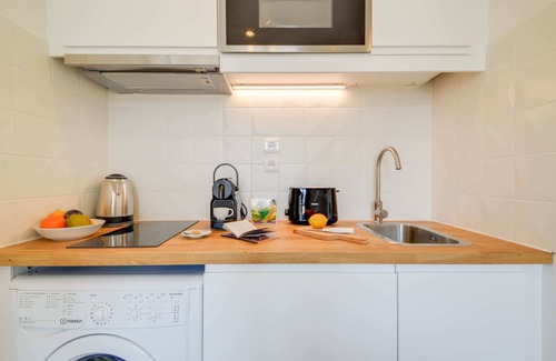 9th Arrondissement Apartment | Sweett | Saint Lazare III