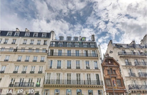 L'Europe Apartment | Sweett | Saint Lazare IV