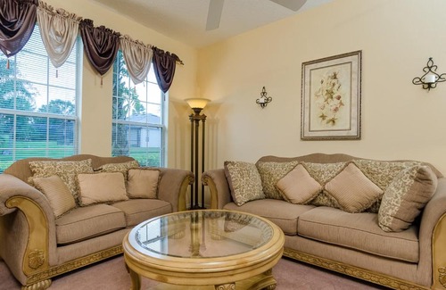 West Kissimmee House | The Beautiful Palm Oasis Villa
