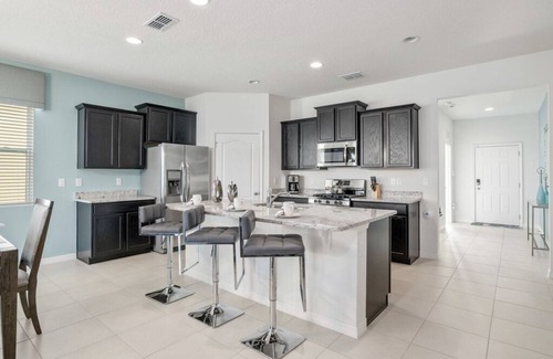 Sunridge Woods House | The Living Oasis