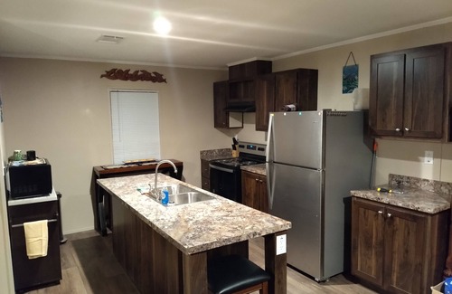 Weeki Wachee Gardens House | The Manatee Hideaway II-3 Bed/2Bath-40' Dock-5 Kayaks&Canoe-Adventure Awaits You