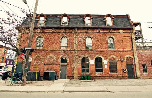 Parkdale Hostel | The Parkdale Hostellerie