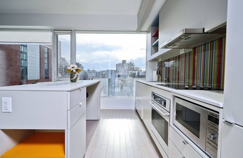 Wellington Place Apartment | The Reve Suite