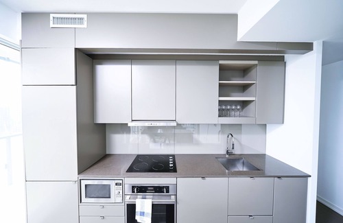 Wellington Place Apartment | The Reve Suite