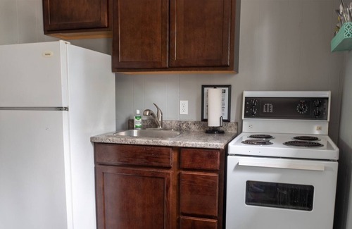 Bloomfield House | The Rosehall-PEC waterfront stay