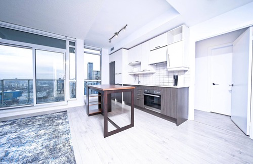 Wellington Place Apartment | The Well Downtown