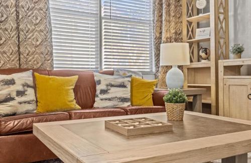 Regal Palms Resort | Townhouse and Resort Near Disney