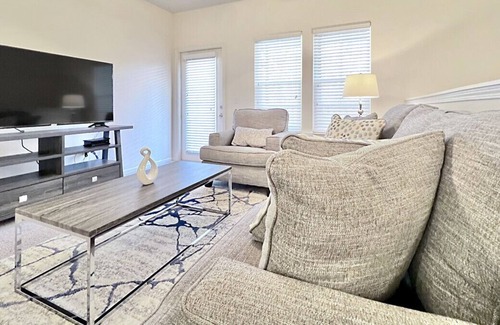 Citrus Park Apartment | Tranquil Oasis, Furnished Hideaway in Citrus Park