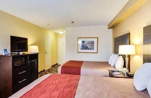 Cambridge Hotel | Travelodge by Wyndham Cambridge - Waterloo