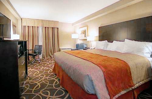 Cambridge Hotel | Travelodge by Wyndham Cambridge - Waterloo