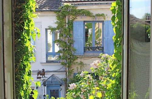 Amerique House | Une Maison à Paris Avec son Jardin!