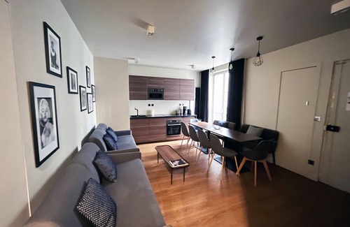 Enfants-Rouges Apartment | Urban Flat 78 - Beautiful 3 Bedroom in Le Marais